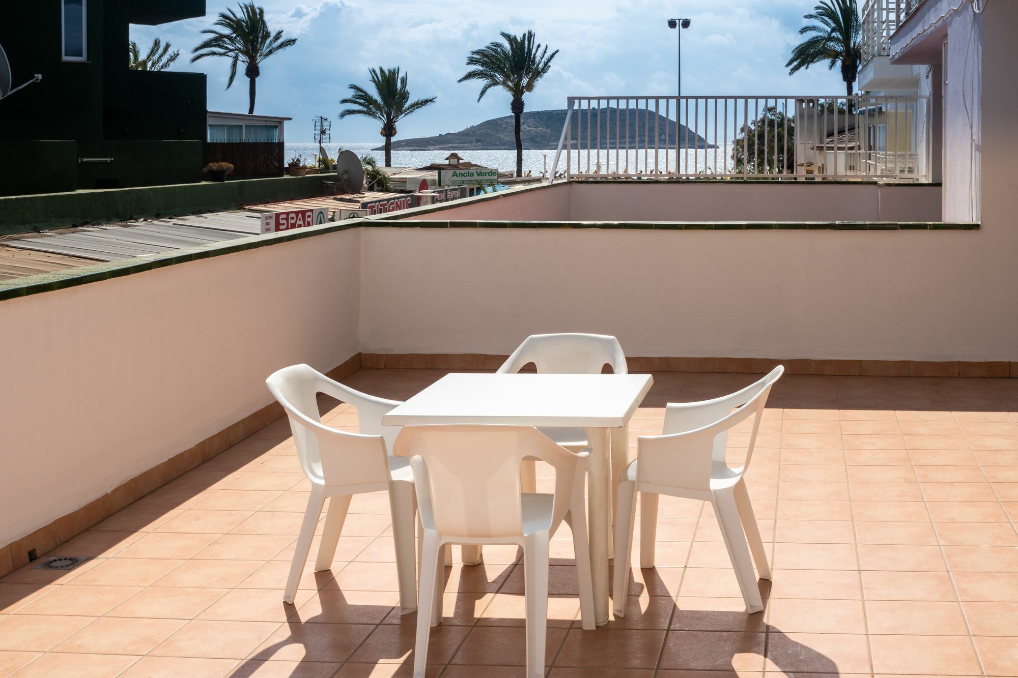 Neighbours Apartments Magaluf  Exterior photo