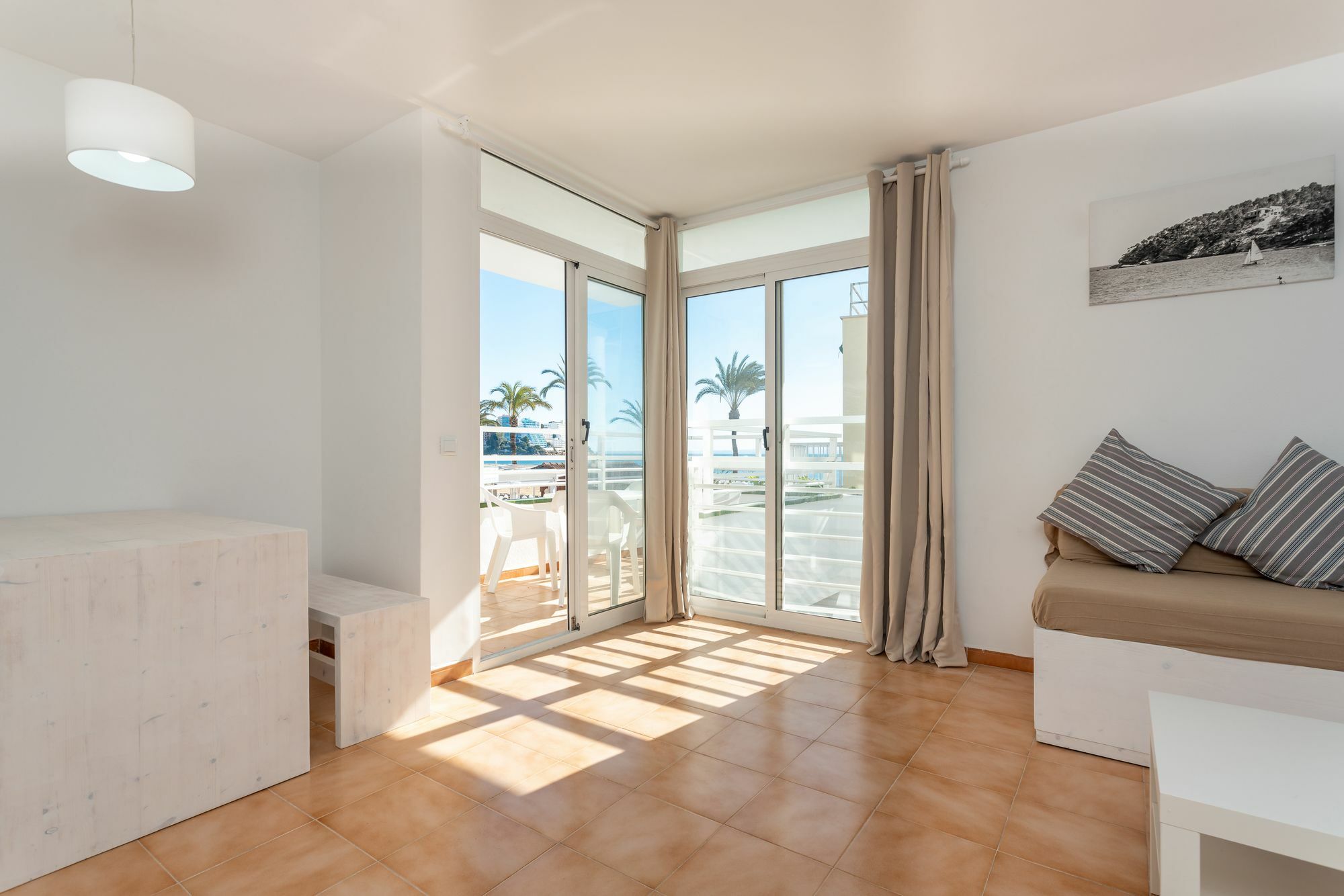 Neighbours Apartments Magaluf  Exterior photo