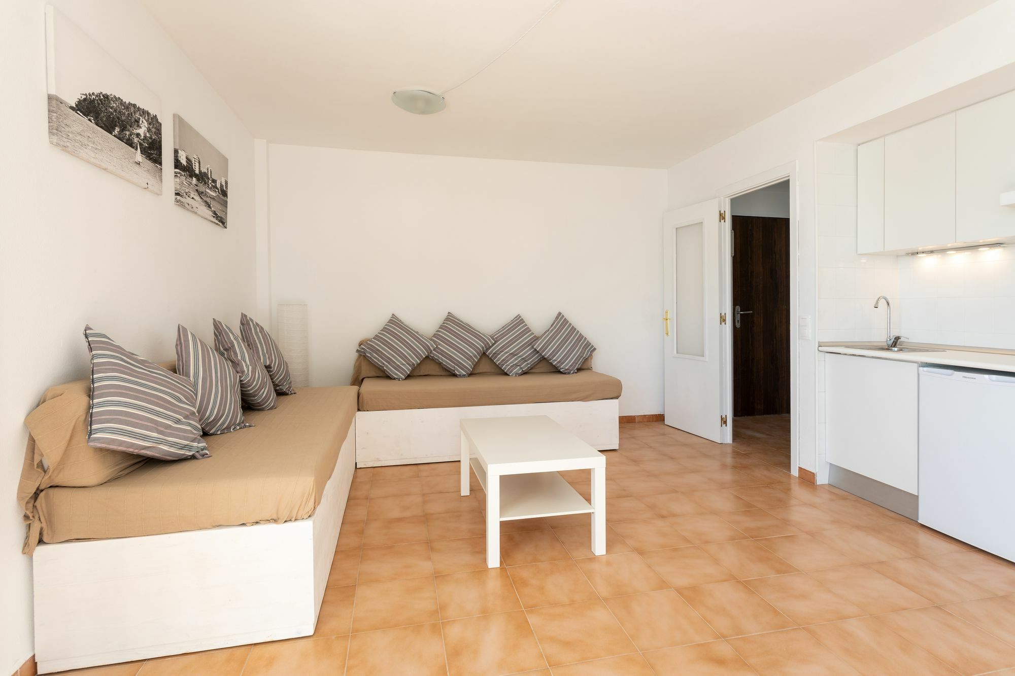 Neighbours Apartments Magaluf  Exterior photo